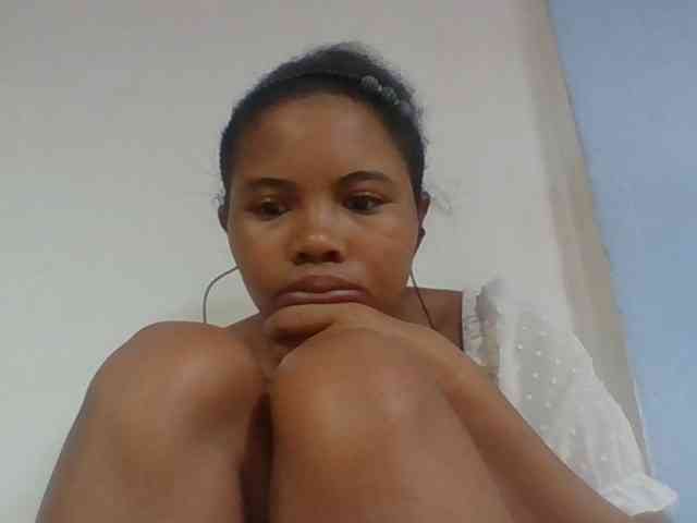 Juliah1a webcam