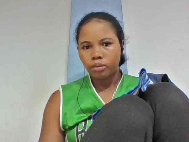 Juliah1a webcam