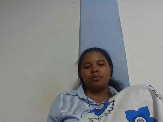 Juliah1a webcam