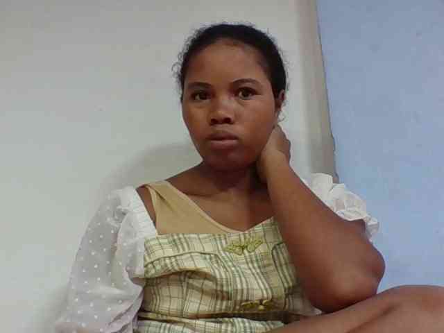 Juliah1a webcam