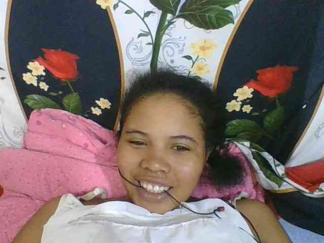 Juliah1a webcam