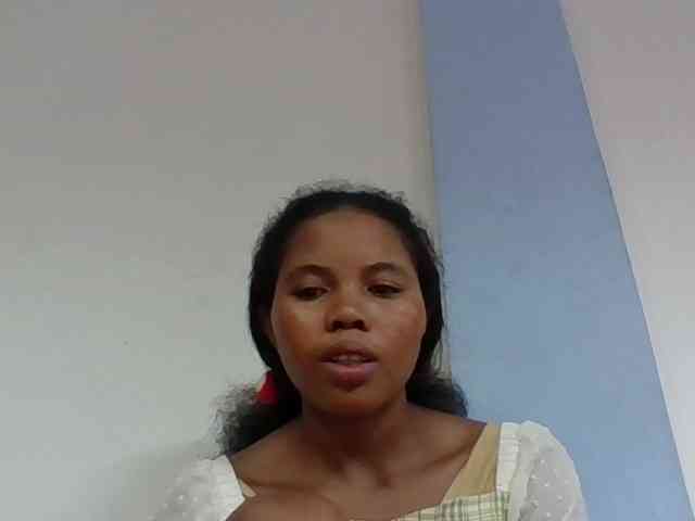 Juliah1a webcam