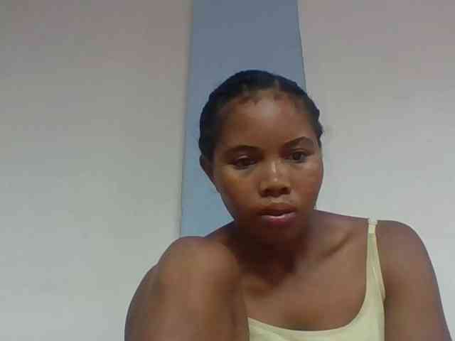 Juliah1a webcam