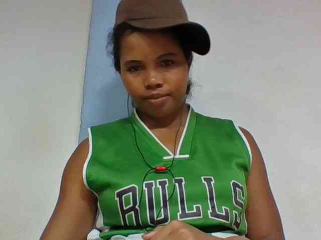 Juliah1a webcam