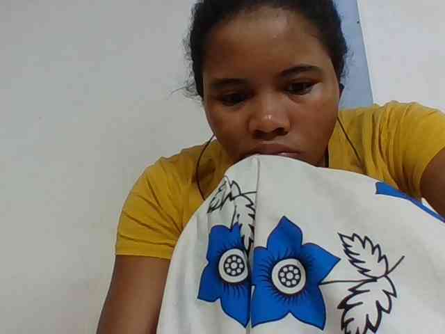 Juliah1a webcam
