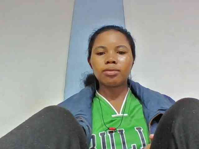 Juliah1a webcam