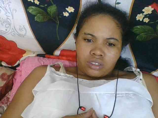 Juliah1a webcam