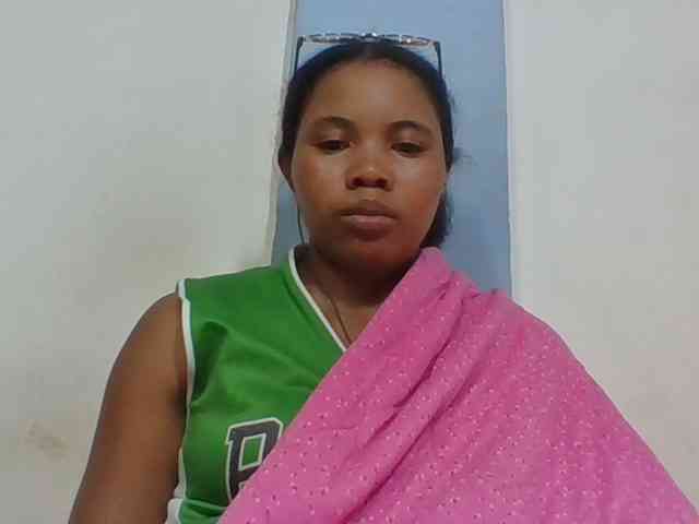 Juliah1a webcam
