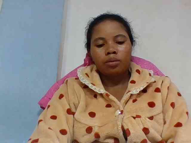 Juliah1a webcam