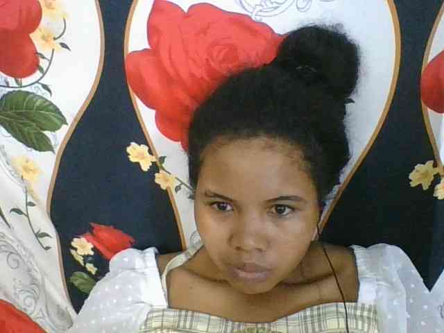 Juliah1a webcam