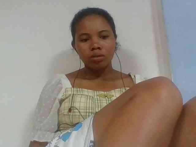 Juliah1a webcam