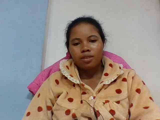 Juliah1a webcam