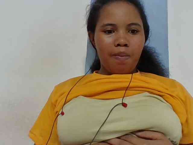 Juliah1a webcam