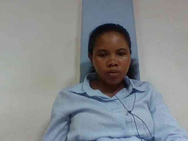 Juliah1a webcam