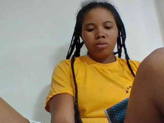 Juliah1a webcam
