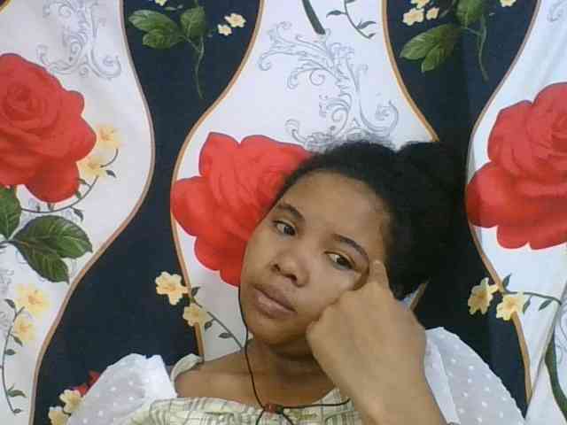 Juliah1a webcam