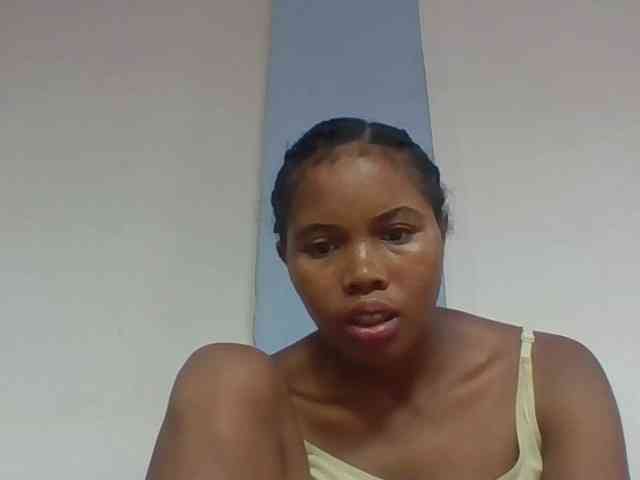 Juliah1a webcam