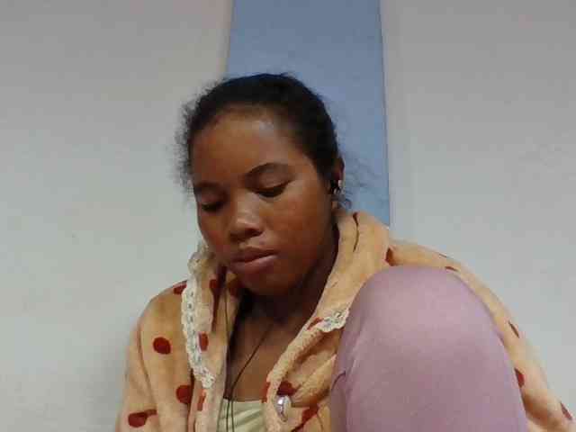 Juliah1a webcam