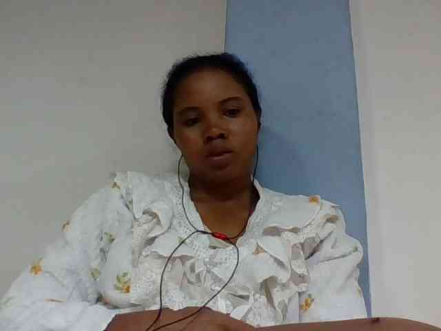 Juliah1a webcam