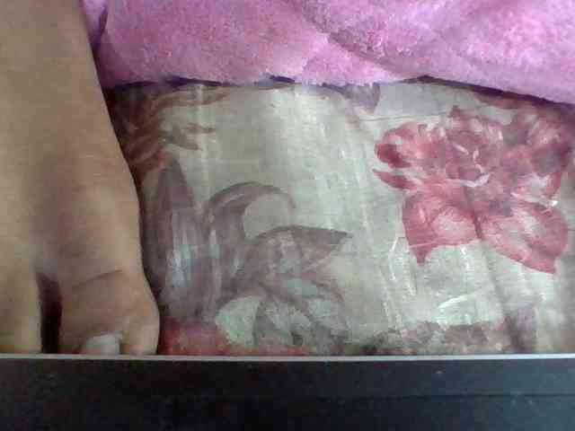 Juliah1a webcam