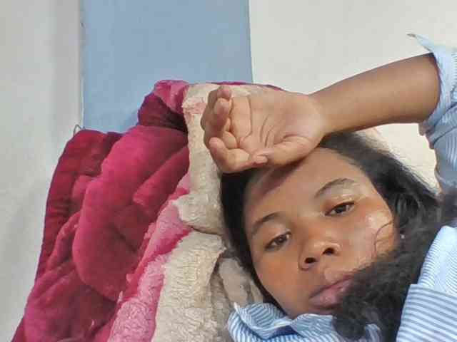 Juliah1a webcam