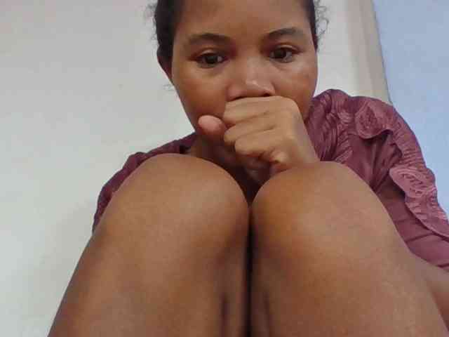 Juliah1a webcam