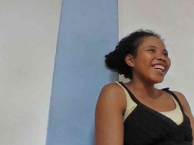 Juliah1a webcam