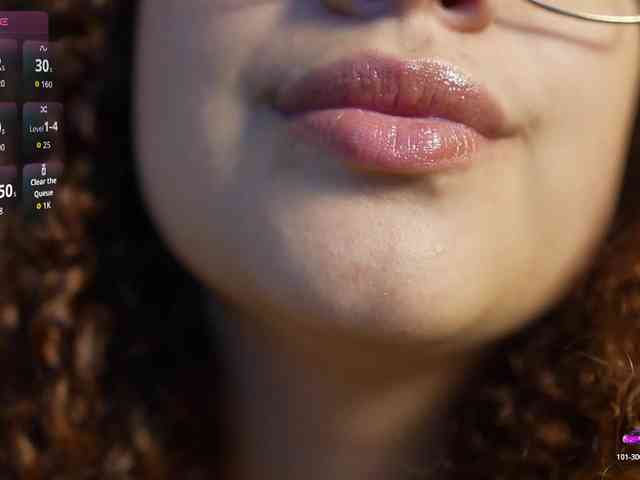 HoneyHips webcam