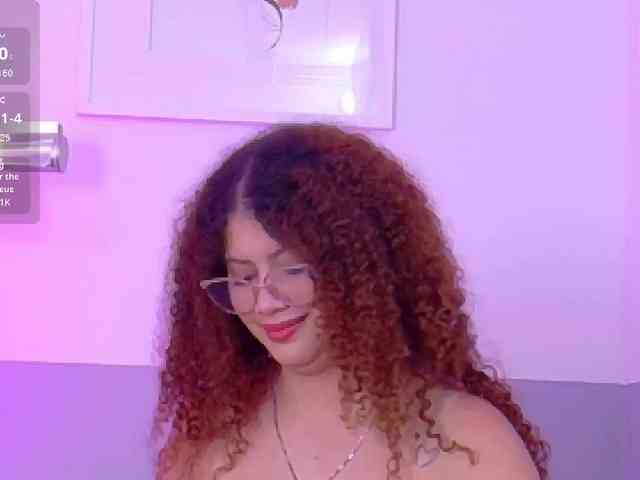 HoneyHips webcam