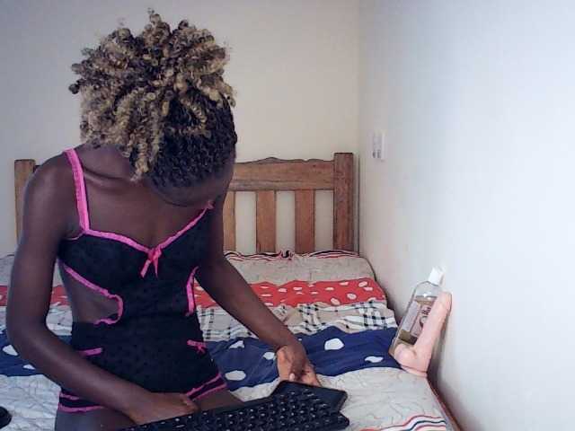 Profile and Statistics for LupitaLion on BongaCams