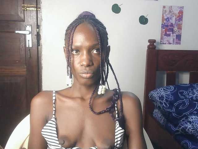 LupitaLion live cam on BongaCams