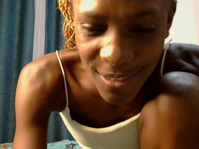 LupitaLion live cam on BongaCams