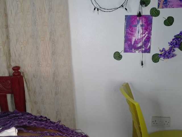 LupitaLion live webcam show