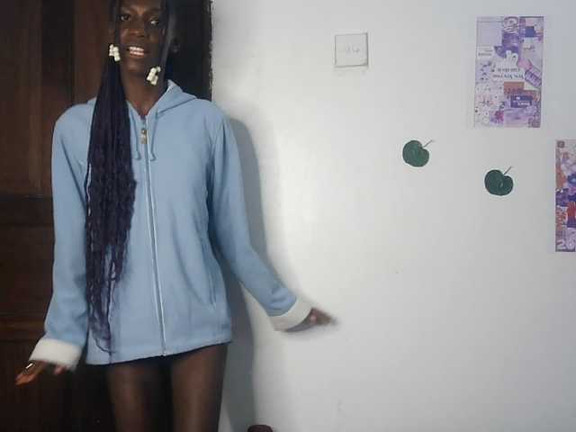 LupitaLion live cam on BongaCams