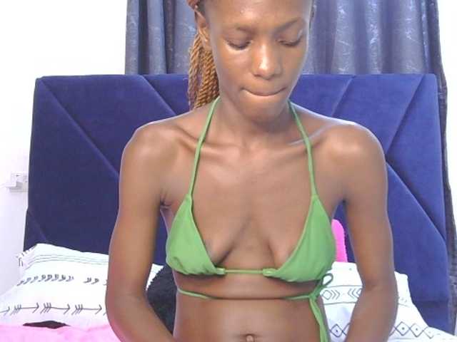 LupitaLion live cam on BongaCams