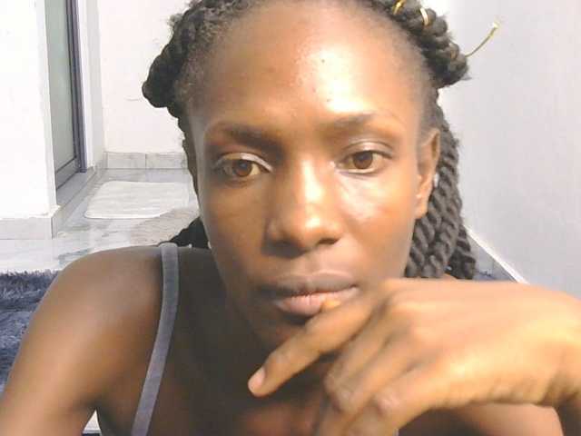 LupitaLion live cam on BongaCams