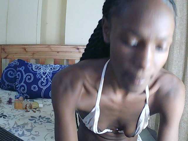 LupitaLion live cam on BongaCams