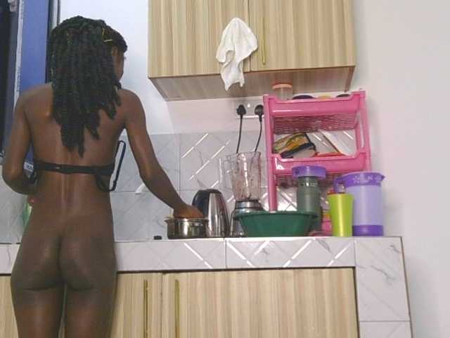 LupitaLion live cam on BongaCams