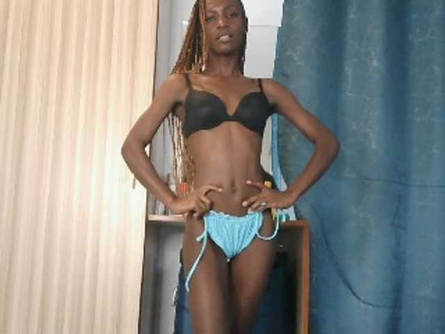 LupitaLion live cam on BongaCams