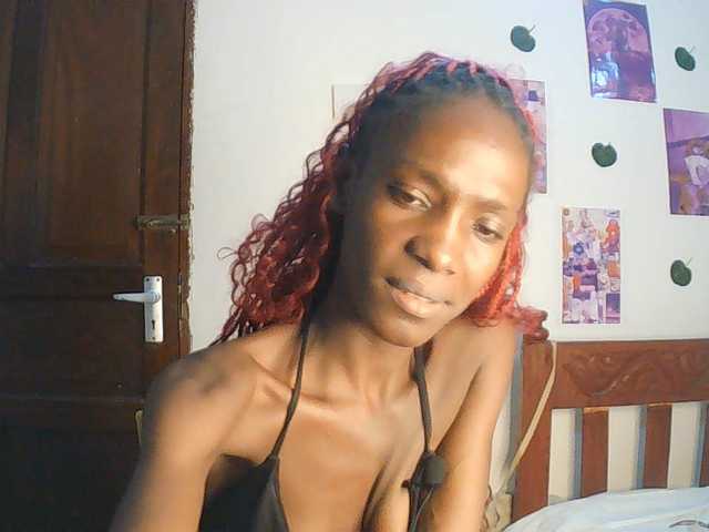 LupitaLion live cam on BongaCams