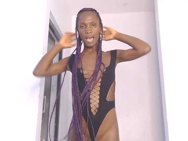 LupitaLion live cam on BongaCams