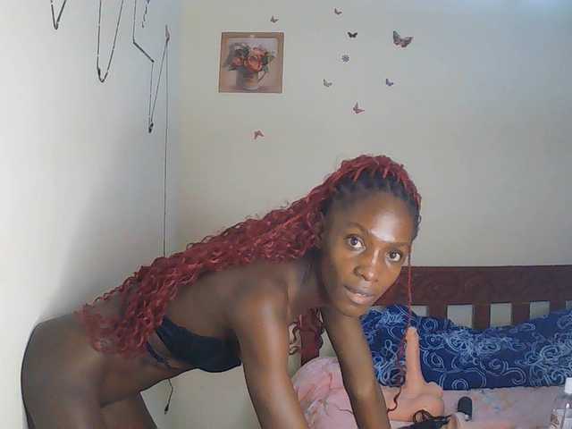 LupitaLion live cam on BongaCams