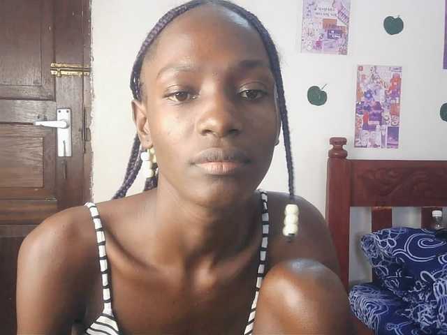 LupitaLion live cam on BongaCams