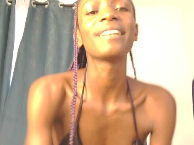 LupitaLion live cam on BongaCams