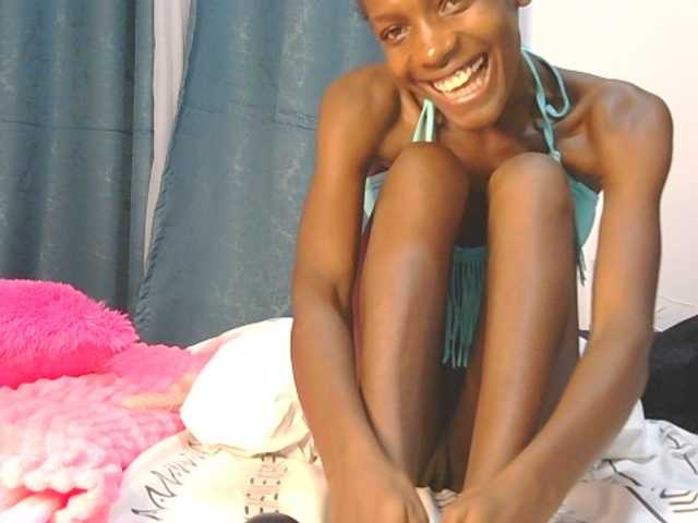 LupitaLion live cam on BongaCams