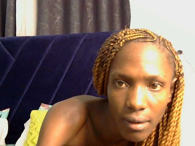 LupitaLion live cam on BongaCams