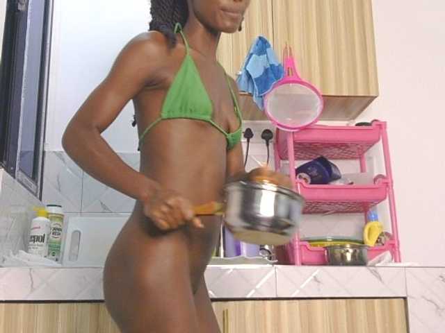 LupitaLion live cam on BongaCams