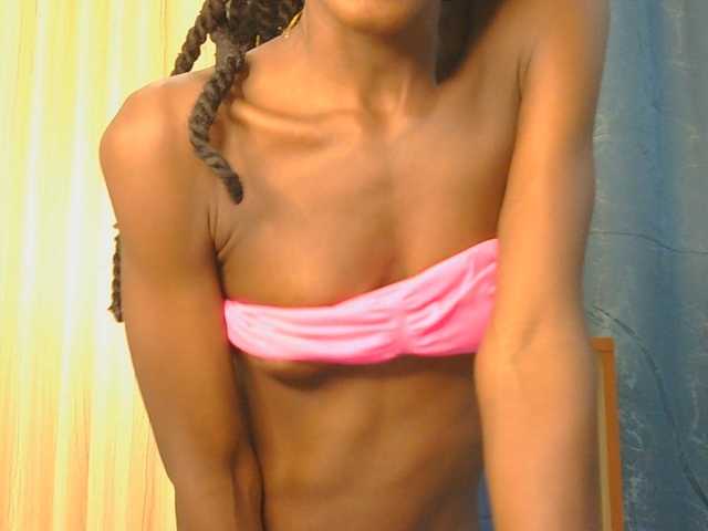 LupitaLion live cam on BongaCams