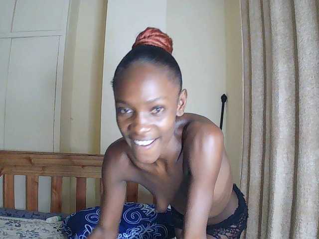 LupitaLion live cam on BongaCams