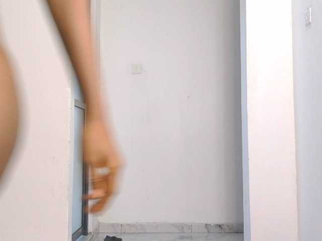 Lupita_L live cam preview